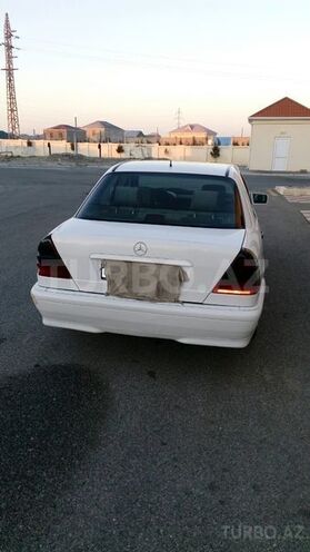 Mercedes C 220 1999, 460,000 km - 2.2 l - Bakı