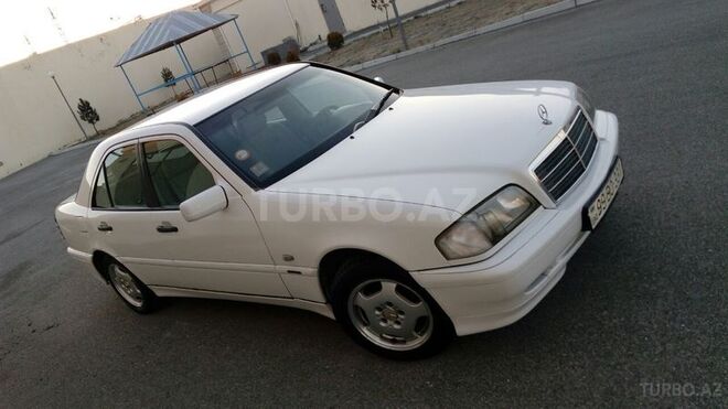 Mercedes C 220 1999, 460,000 km - 2.2 l - Bakı