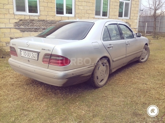 Mercedes E 240 1998, 220,000 km - 2.4 л - Bakı