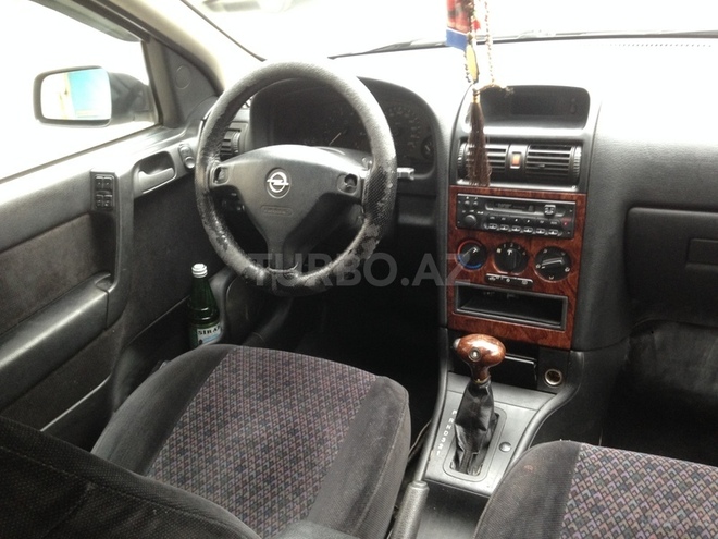 Opel Astra 1998, 250,000 km - 1.6 l - Bakı
