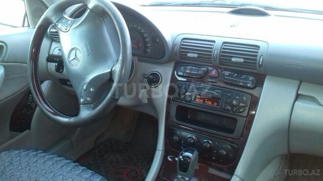 Mercedes C 240 2002, 246,300 km - 2.4 l - Bakı