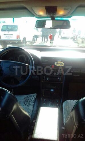 Mercedes C 220 1995, 180,656 km - 2.2 l - Gəncə