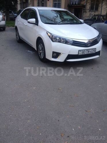 Toyota Corolla 2014, 100 km - 16.0 l - Bakı