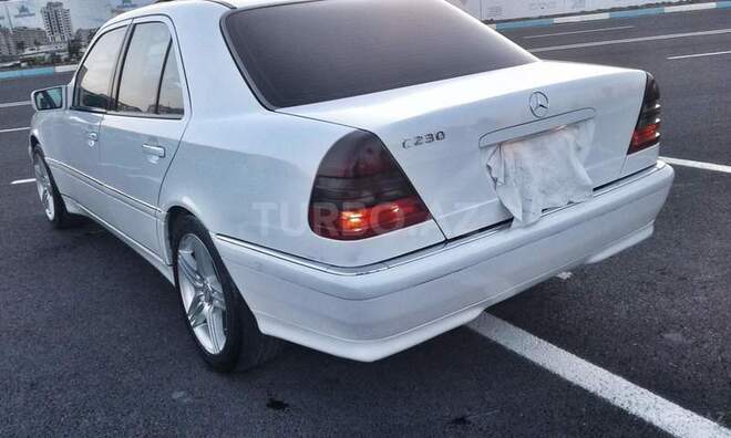Mercedes C 230 2000, 232,580 km - 0.3 l - Sumqayıt