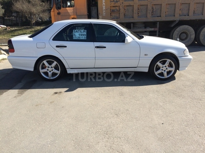 Mercedes C 200 1999, 208,000 km - 2.0 л - Bakı