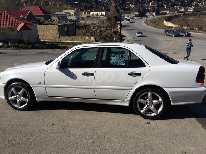 Mercedes C 200 1999, 208,000 km - 2.0 л - Bakı