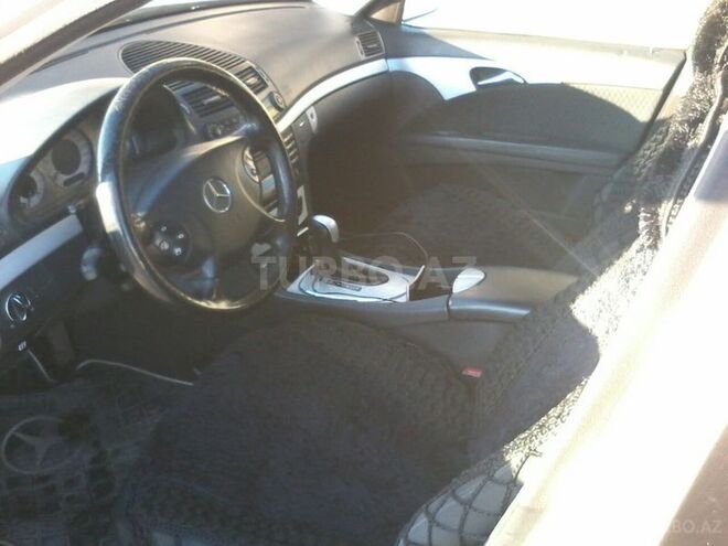 Mercedes E 220 2002, 3,003,000 km - 2.2 l - Bakı