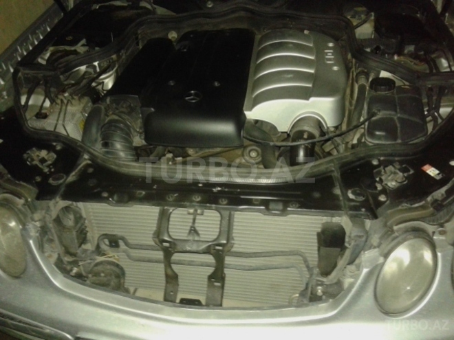 Mercedes E 220 2002, 3,003,000 km - 2.2 l - Bakı