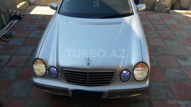 Mercedes E 240 2000, 99,986 km - 2.6 l - Bakı