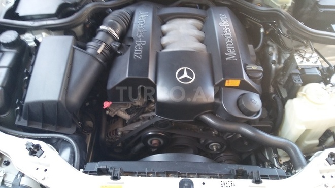Mercedes E 240 2000, 99,986 km - 2.6 l - Bakı