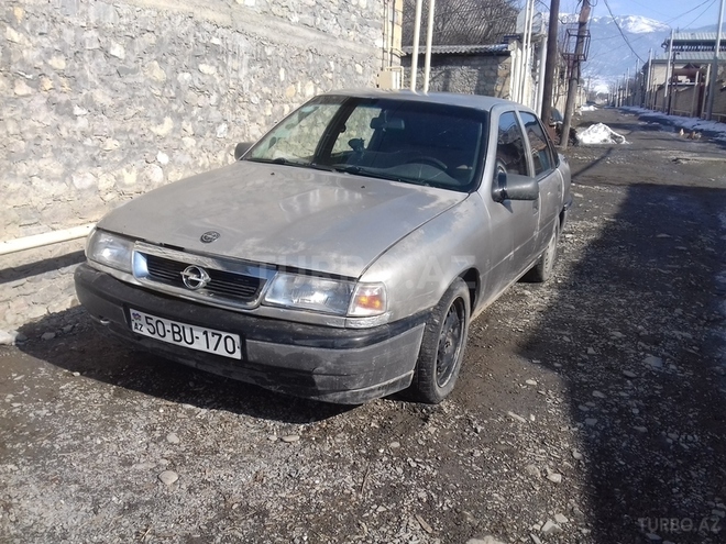 Opel Vectra 1992, 116,000 km - 1.6 л - İsmayıllı