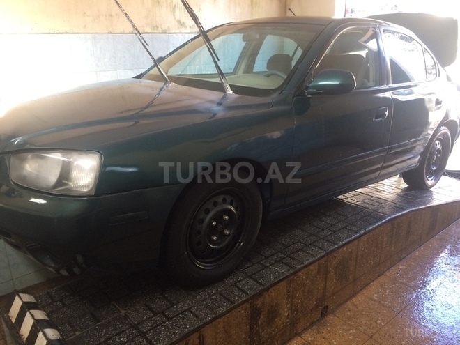 Hyundai Elantra 2001, 240,000 km - 2.0 l - Bakı