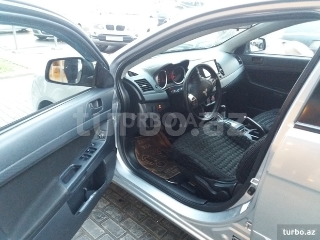 Mitsubishi Lancer 2008, 132,600 km - 2.0 l - Bakı