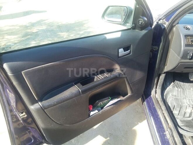 Ford Mondeo 2001, 292,000 km - 2.0 l - Bakı
