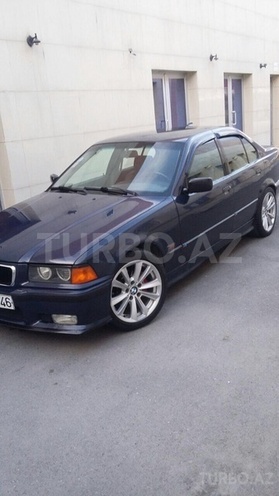 BMW 318 1995, 360,000 km - 1.8 l - Şəki