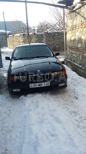 BMW 318 1995, 360,000 km - 1.8 l - Şəki