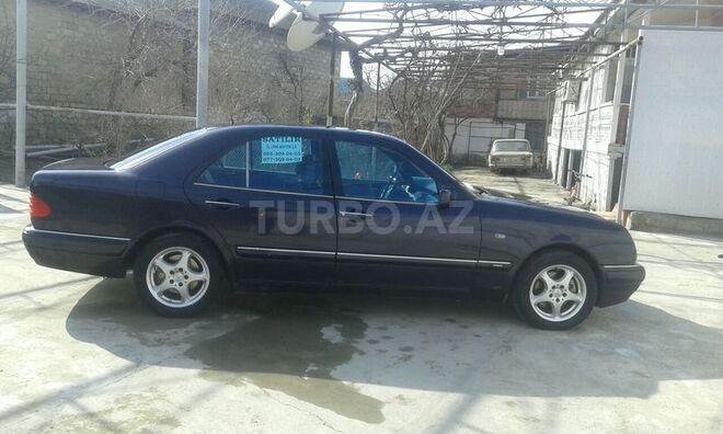 Mercedes E 280 1996, 296,000 km - 2.8 l - Şirvan
