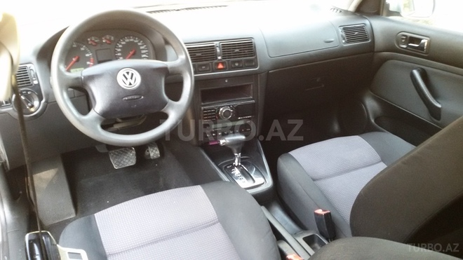 Volkswagen Golf 2002, 160,000 km - 1.6 l - Sumqayıt