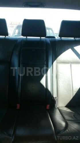 Mercedes E 270 2001, 280,000 km - 2.7 l - Bakı