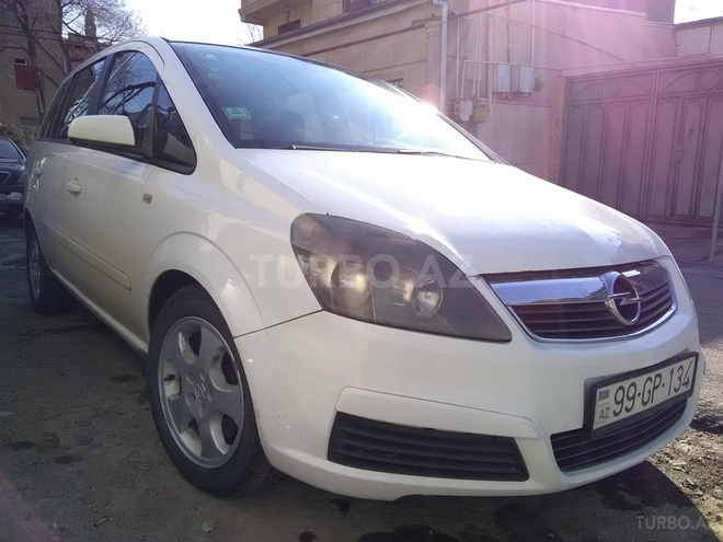 Opel Zafira 2007, 234,000 km - 1.9 л - Bakı
