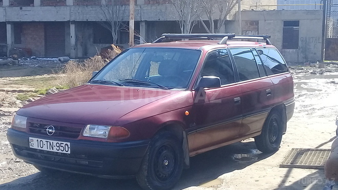 Opel Astra 1994, 363,282 km - 2.0 l - Bakı