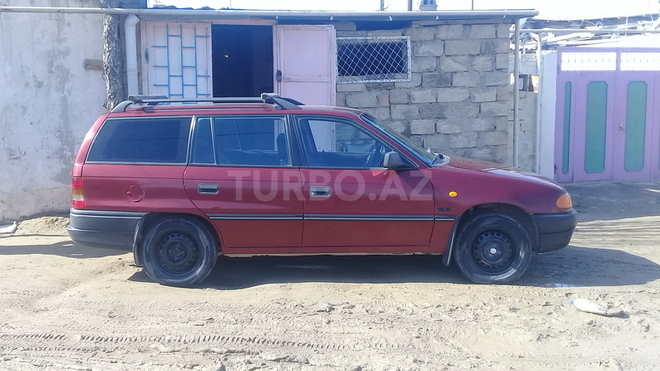 Opel Astra 1994, 363,282 km - 2.0 l - Bakı