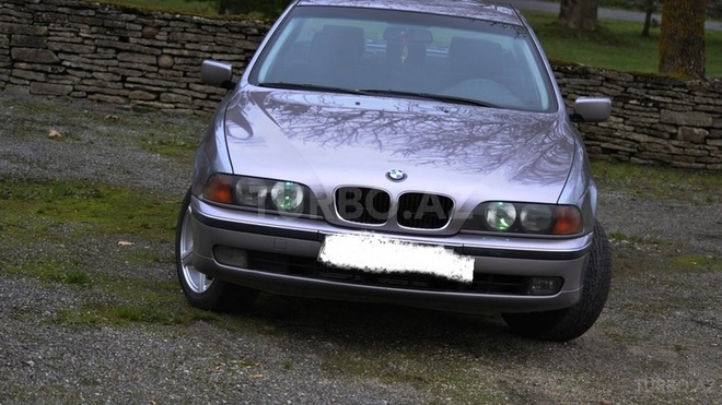 BMW 525 1999, 213,000 km - 2.5 l - Bakı