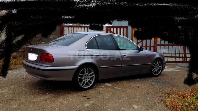 BMW 525 1999, 213,000 km - 2.5 l - Bakı