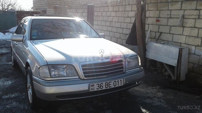 Mercedes C 180 1994, 162,347 km - 1.8 l - Qəbələ