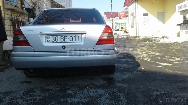Mercedes C 180 1994, 162,347 km - 1.8 l - Qəbələ
