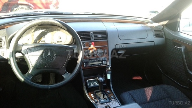 Mercedes C 180 1994, 162,347 km - 1.8 l - Qəbələ