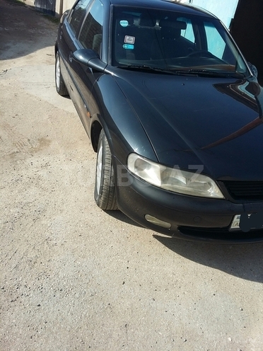 Opel Vectra 1997, 210,000 km - 1.8 л - Sumqayıt