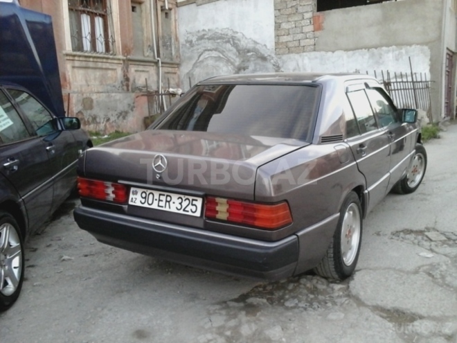 Mercedes 190 1992, 302,000 km - 1.8 l - Bakı