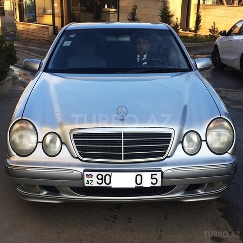 Mercedes E 270 2000, 286,245 km - 2.7 l - Bakı