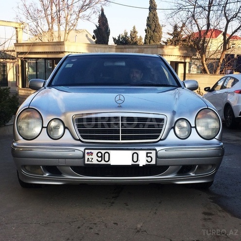 Mercedes E 270 2000, 286,245 km - 2.7 l - Bakı