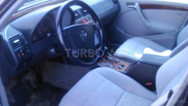 Mercedes C 240 1999, 285,000 km - 2.4 л - Sumqayıt