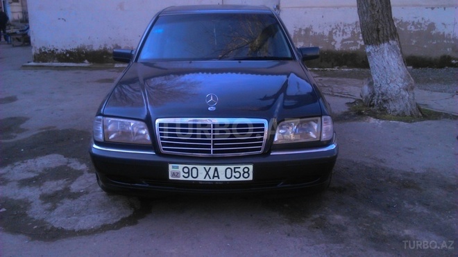 Mercedes C 240 1999, 285,000 km - 2.4 л - Sumqayıt