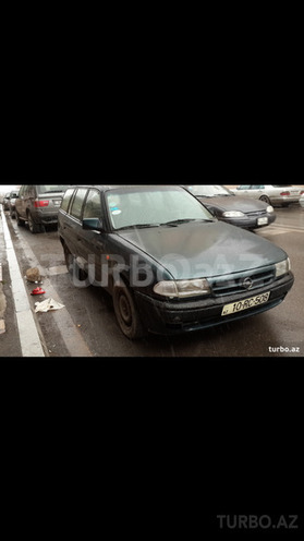 Opel Astra 1994, 255,000 km - 1.8 л - Bakı