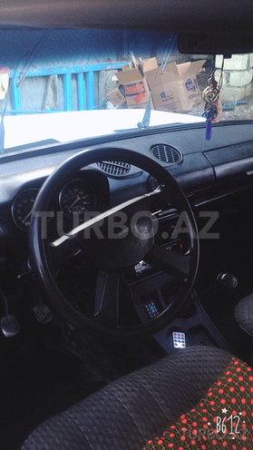 LADA (VAZ) 2106 1986, 2,000,000 km - 1.3 л - Yevlax