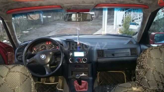 BMW 318 1993, 423,658 km - 1.6 l - Masallı