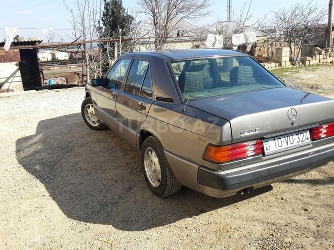 Mercedes 190 1990, 451,000 km - 2.0 l - Bakı