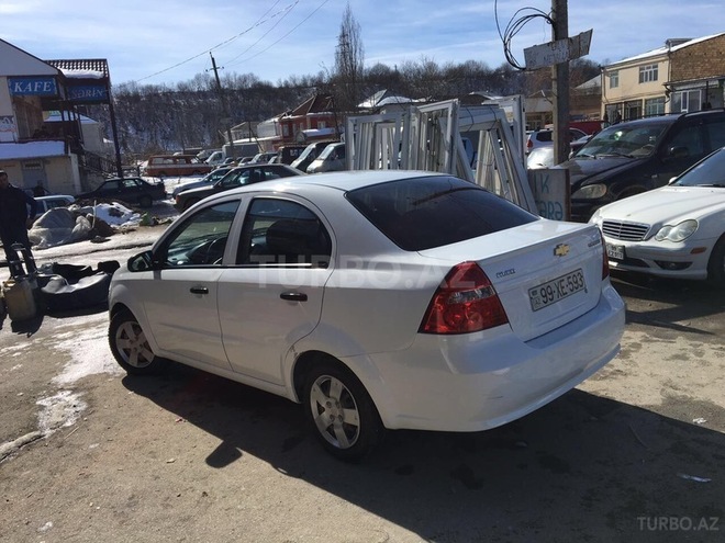 Chevrolet Aveo 2011, 116,320 km - 1.2 l - Quba