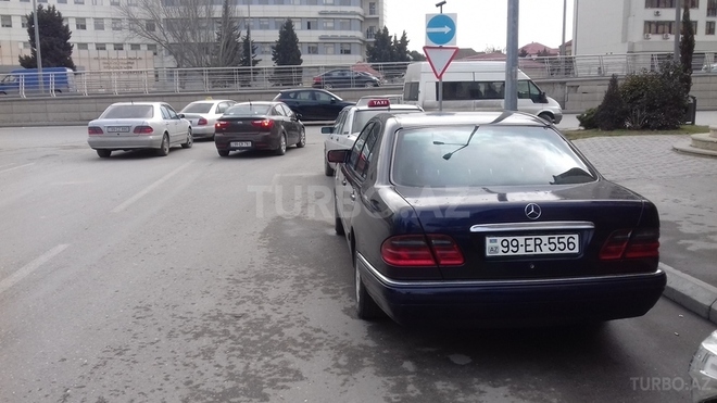 Mercedes  1998, 28,000 km - 0.2 л - Bakı