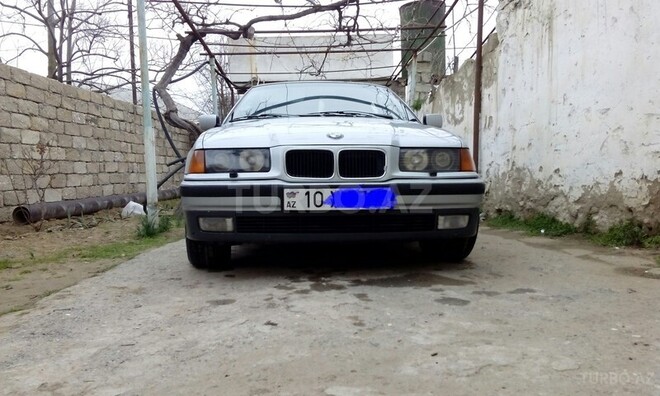 BMW 325 1993, 290,658 km - 2.5 л - Bakı