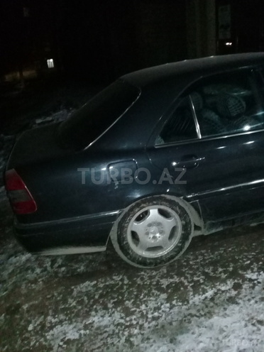 Mercedes C 220 1994, 500,000 km - 2.2 л - Gəncə