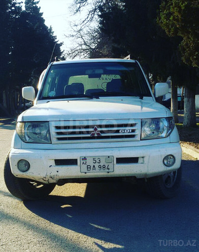 Mitsubishi Pajero io 1999, 230,000 km - 1.8 l - Sumqayıt