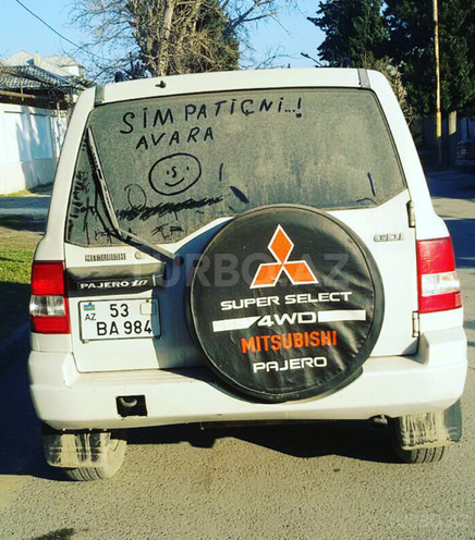 Mitsubishi Pajero io 1999, 230,000 km - 1.8 l - Sumqayıt