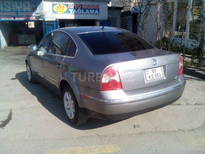 Volkswagen Passat 2003, 185,000 km - 1.8 l - Bakı