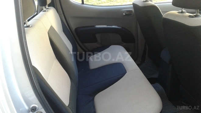 Mitsubishi L200 2012, 69,523 km - 2.5 l - Bakı
