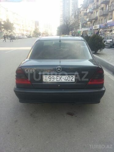 Mercedes C 200 2000, 180,000 km - 2.0 l - Bakı